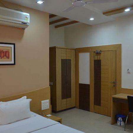 Baramati Club酒店 外观 照片
